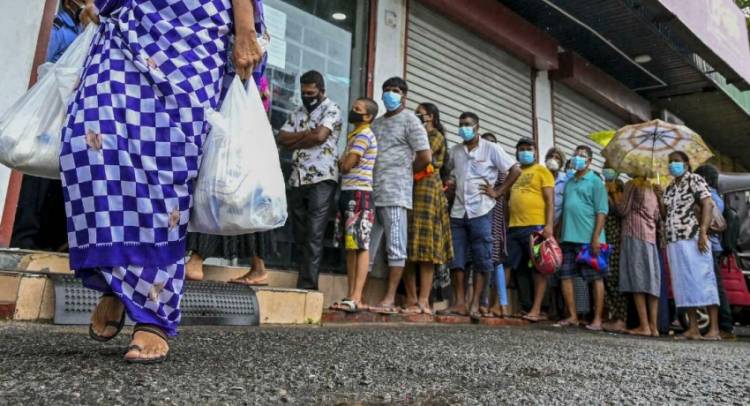 விலை அதிகரிப்பு காரணமாக நெருக்கடிக்குள்ளாகியுள்ள இலங்கை மக்கள்